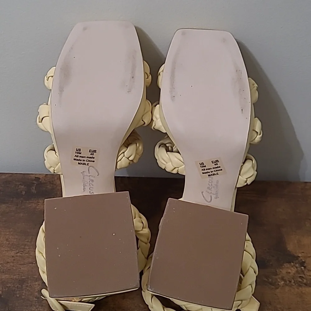 Circus NY by Sam Edelman MABLE Chunky Pale Yellow Platform Sandals size 10